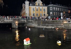 Luzienhäuslschwimmen an der Amper 