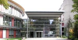 Außenansicht Landratsamtsgebäude.